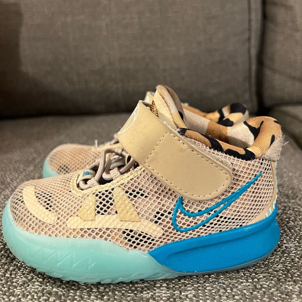 Toddler Nike Kyrie